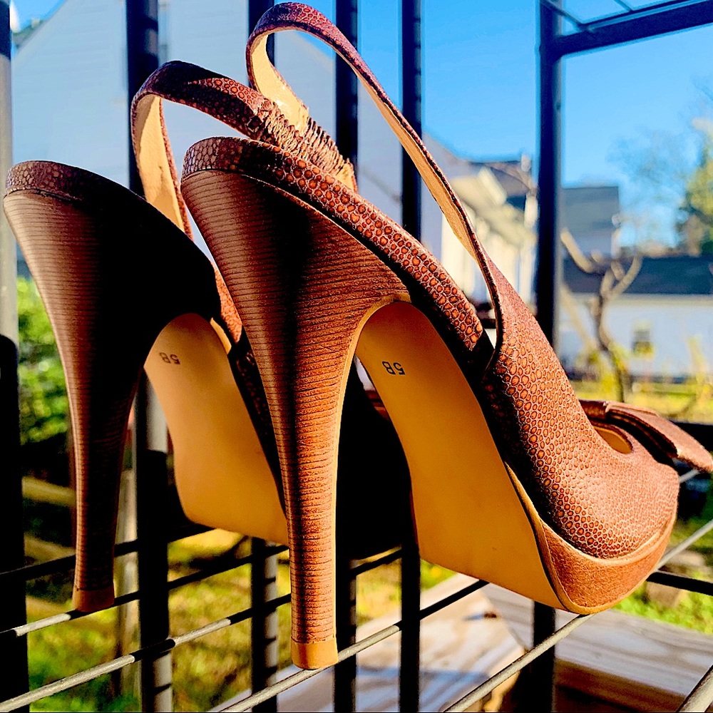 vintage ostrich textured leather bow sling backs